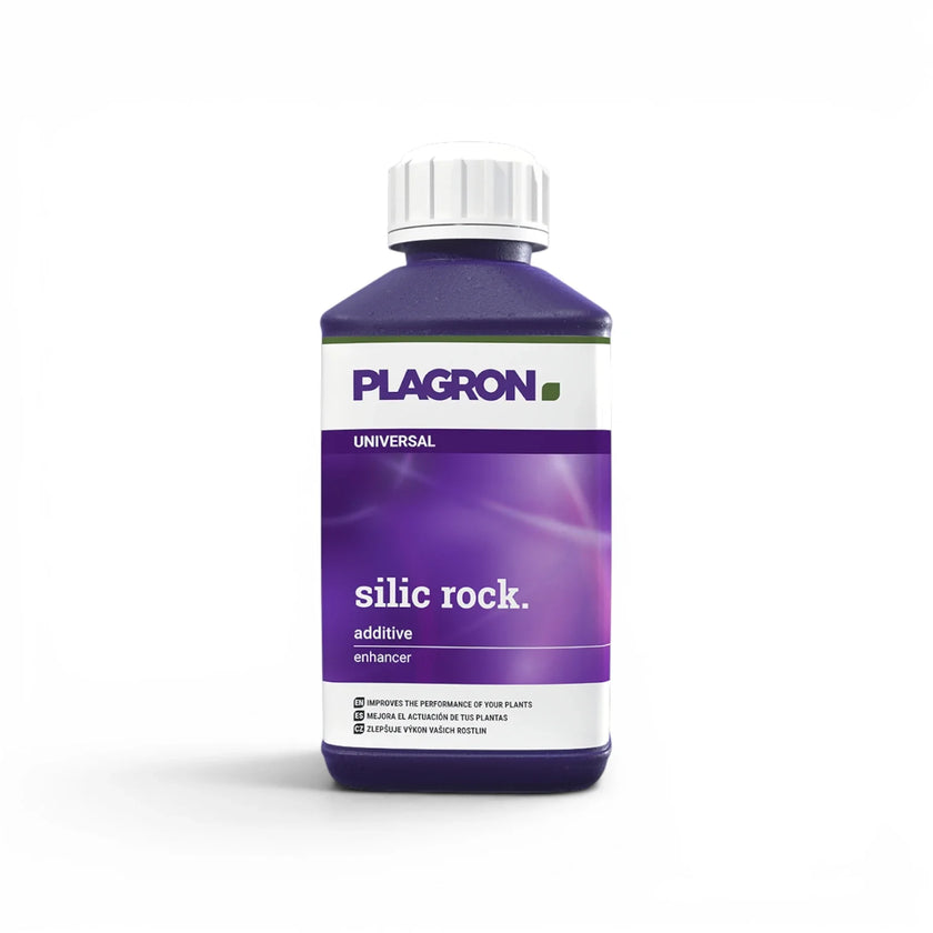 Plagron Silic Rock 250 ml bottle on a white background